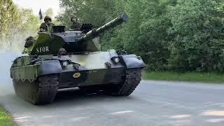 LEOPARD 1A5 TANK - Engine Sound going up Hill - View from turret