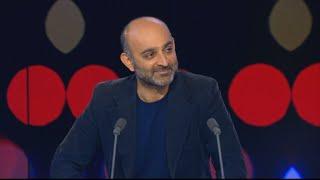 Author Mohsin Hamid: The magic of the migrant crisis