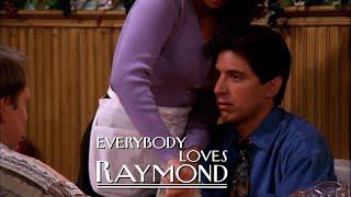 The New Waitress | Everybody Loves Raymond