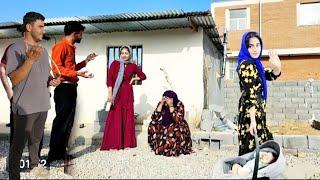 When Masoumeh Walked Out: Rasool'sAgony and Amina's Restlessness