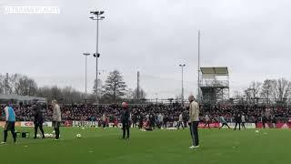 Ultras ,scontri &dintorni NETHERLANDS: the cheering of ajax fans during the training (video  two)