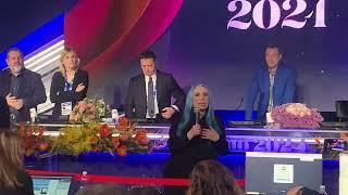 Loredana Bertè riceve il premio della Critica Mia Martini al Festival di Sanremo 2024