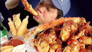 MUKBANG GARLIC BUTTER KING CRAB | LOBSTER TAIL | SEAFOOD COMBINATION | COOK & EAT | YEN AN UONG