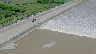Aerial footage captures spectacular tidal bore on Qiantang River