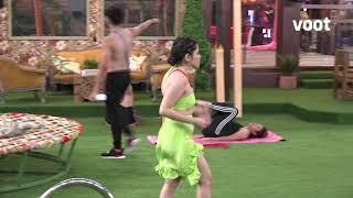 Bigg Boss OTT | Urfi aur Zeeshan ke Beech Ladai | Steaming Now on Voot