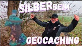 Silber mit dem Metalldetektor beim Geocaching