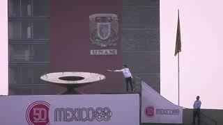 Se enciende el pebetero del Estadio Olímpico Universitario, a 50 años de México 68