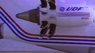 Prop powered Boeing 727 amazing sound on low level flypast air-to-air