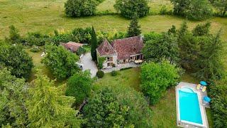 Charming stone house with guest accommodation and pool for sale in the Lot, France - Ref. BVI75976