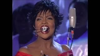 CeCe Winans: "No One" (34th Dove Awards)