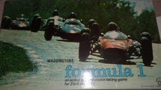 INSIDE CLOSE LOOK AT VINTAGE 1970 WADDINGTONS  FORMULA 1 BOARD GAME