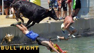 Bull Attacks Men | Bull Fight Moments | Bull Fight Compilation |