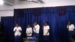 Mrs Gezha ft Amazing grace choir