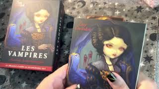 Les Vampires Oracle, Flip Through / Vampires