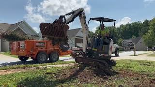 Landscape Tear out with the bobcat E20