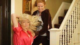 EastEnders - Bianca Jackson Vs. Sam Mitchell (17th November 2009)