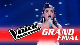 Fitri Novianti "Listen" | Grand Final | The Voice Indonesia 2016