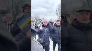 Protesters March Through Melitopol to Oppose Russian Occupation