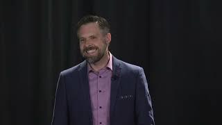 Stupid Things Leaders Do | Brett Hoogeveen | TEDxWesternIowaTech