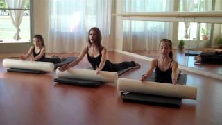 Pilates for ballet with foam roller - arabesque strength flexibility