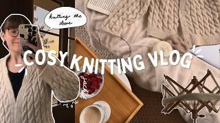 cosy knitting vlog: jacket no2, steaming frogged yarn & winding up skeins // vlog 07