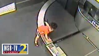 Whoa! Sneaky kid rides airport conveyor belt to TSA room | WSB-TV