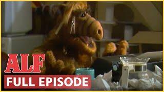 "A Little Bit Of Soap" | ALF | FULL Episode: S1 Ep14