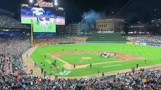 Tigers beat White Sox in front of sellout crowd to clinch playoff spot