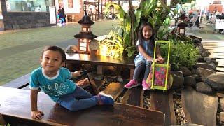Zara Cute Jalan Jalan dan Belanja SERBA UNICORN di Terminal 3 Bandara Soetta | Jemput - Kangen Papa