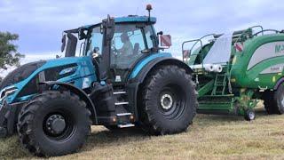 McHale Fusion 4+ pulled by a Valtra tractor.