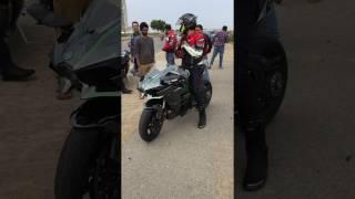 Kawasaki  ninja H2 sound in brocks exhaust.  #Ninjah2 #kawasakininjah2  #viral #h2 #shorts #h2r #400