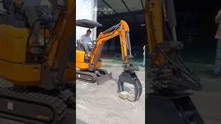 Hydraulic mini excavator digger loader bagger with competitive prices meet CE/EPA/EURO 5 emission