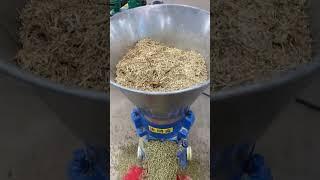 Household two-phase electricity 200 kg per hour cattle, sheep and pig breeding feed pellet machine