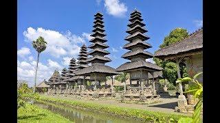 Taman Ayun Temple in Bali ( Bali Attractions )