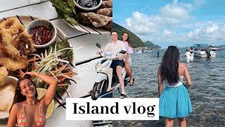 Days on an island  baby schildpadjes, snorkelen, brommertje, zonsondergangen,…