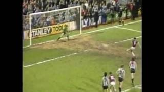 KUMB.com/WHUFC 100 Greatest Moments: #19 Alvin's Hat-Trick (1986)