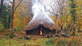 BIG SMOKE in the woods! Building an Iron age / Medieval Roundhouse (Ep.19)