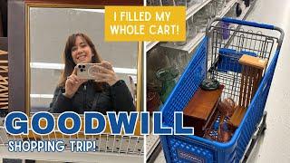 I FILLED MY CART AT GOODWILL! | Thrift with Me | Vintage Haul