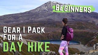 What to Take on a DAY HIKE in New Zealand // What to Bring on a Hiking Day Trip