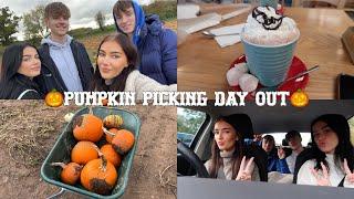 we went pumpkin picking with our boyfriends