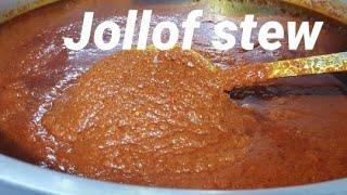 A step-by-step guide to making the perfect jollof stew for home and party