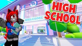 I'm back in Highschool! | Roblox