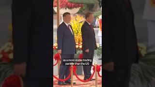 China's Xi Arrives in Vietnam Seeking Closer Trading Ties