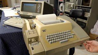 ASR 33 Teletype demo  (restoration Part 10)