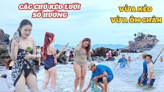 CÁC CHÚ KÉO LƯỚI QUÁ CAO TAY - Xem Các Em Gái Xinh Tắm Tiên Đẹp Hút Hồn | Mẻ lưới Quá Nhiều Cá