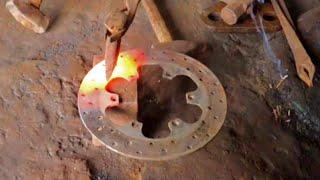 A VERY SHARP SWORD MADE FROM A MOTORCYCLE BRAKE DISC ROTOR | HOW TO MAKE SHARP SWORD