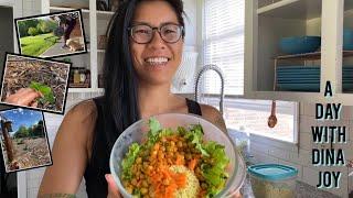 A DAY W/ DINA-WHAT I EAT IN A DAY VEGAN, WHERE I WORKOUT, GARDEN TOUR AND EVERYDAY GARDEN ESSENTIALS