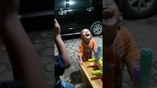 Wijaya diary child..lagi maen senengnyaaa...jgn sampai nangis ya low bobok...