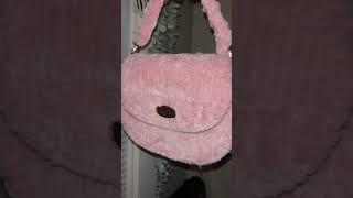 My favorite color I’ve made so far cotton candy pink #crochet #handmade #crochetpurse