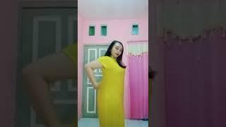 baju kuning pamer bodi #IHaveNothing